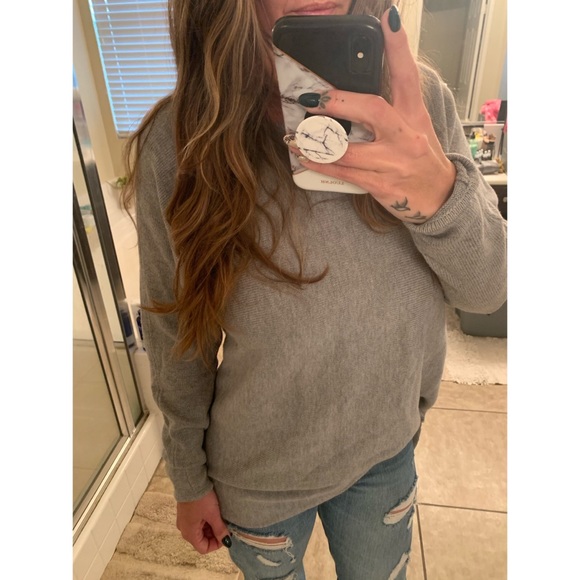 Michael Kors sweater - Picture 1 of 5